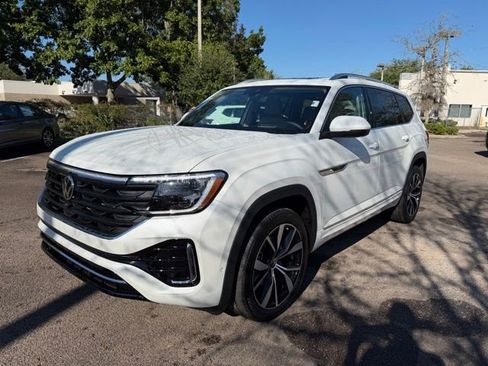New 2026 Volkswagen Atlas SEL Premium R-Line AWD/4WD image 3