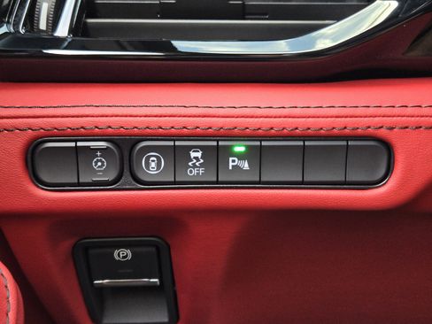 Certified 2025 Acura MDX A-Spec image 24