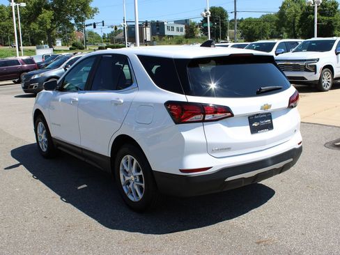 Certified 2024 Chevrolet Equinox LT FWD image 26