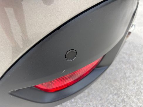 Used 2018 Jaguar F-PACE R-Sport AWD/4WD image 17