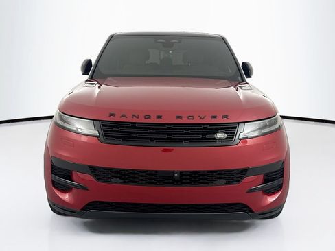 Used 2024 Land Rover Range Rover Sport SE AWD/4WD image 2