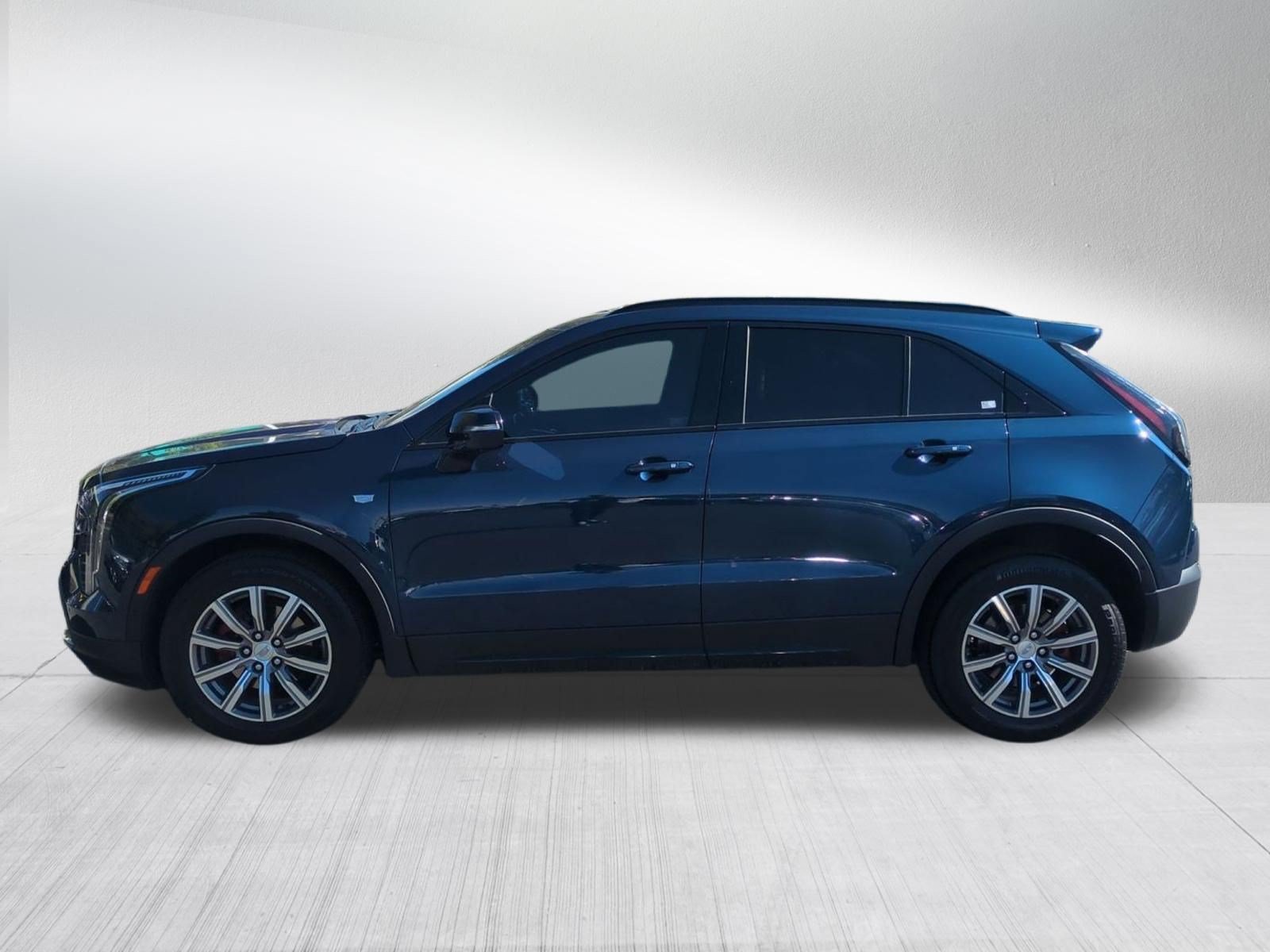 Used 2021 Cadillac XT4 Sport AWD/4WD image 3