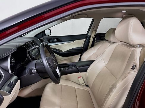 Used 2021 Nissan Maxima 3.5 SV w/ Floor Mat Group FWD image 8