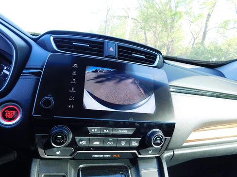 Used 2021 Honda CR-V Touring image 11