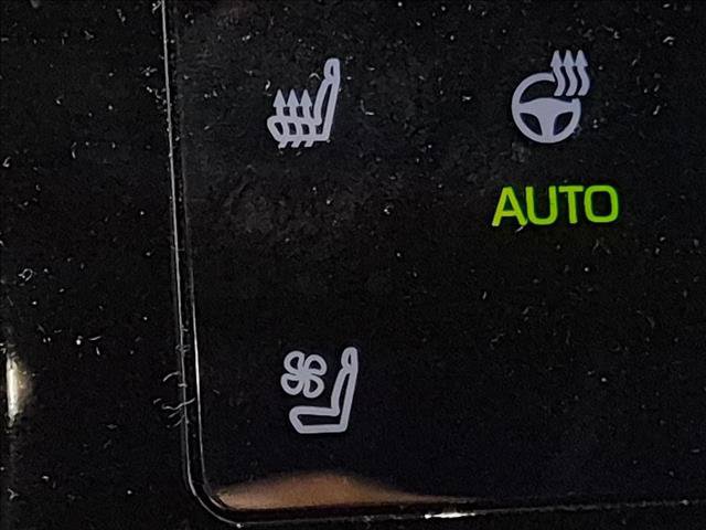 Used 2023 Toyota bZ4X FWD w/ Weather Package image 21