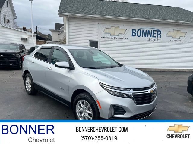 Used 2022 Chevrolet Equinox LT AWD/4WD image 1