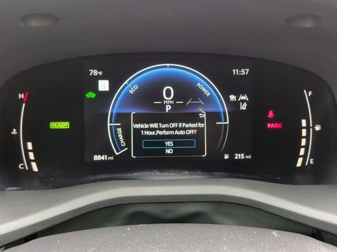 Used 2025 Toyota Camry SE w/ Convenience Package FWD image 20
