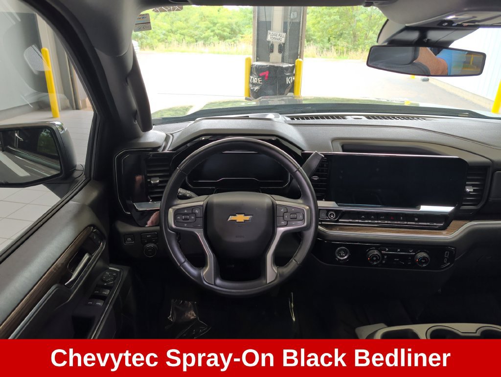 Used 2024 Chevrolet Silverado 1500 LT w/ Protection Package AWD/4WD image 16