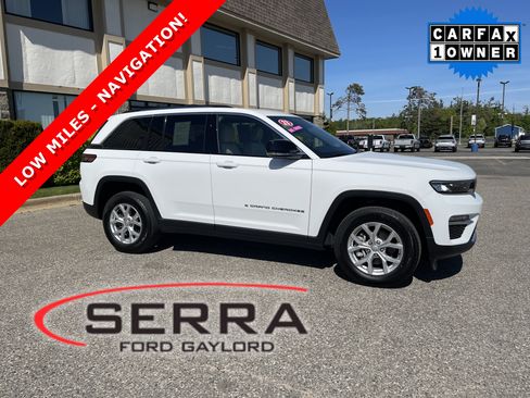 Used 2023 Jeep Grand Cherokee Limited AWD/4WD image 1