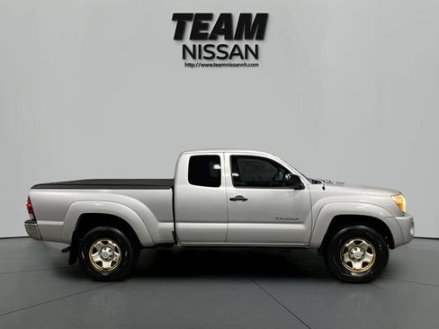 Used 2010 Toyota Tacoma 4x4 Access Cab V6 image 7