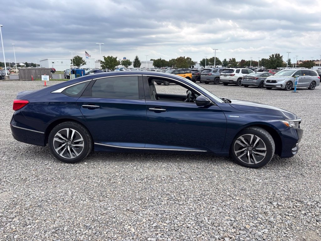 Used 2020 Honda Accord Touring image 12