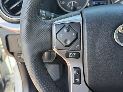 Used 2023 Toyota Tacoma SR5 RWD image 13