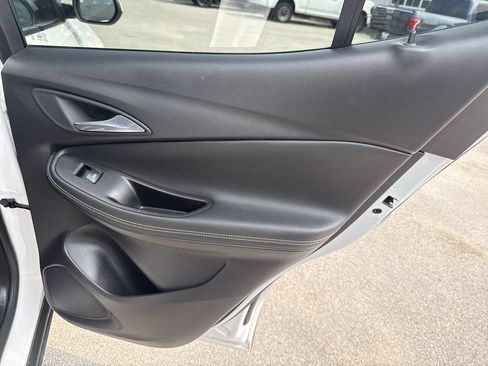 Used 2022 Buick Encore GX Essence w/ Advanced Technology Package FWD image 35