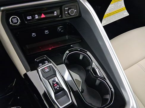 Certified 2025 Audi Q5 Premium Plus w/ Premium Plus image 16