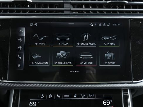 New 2026 Audi RS Q8 performance image 32