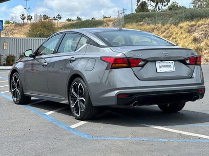 Used 2023 Nissan Altima 2.5 SR