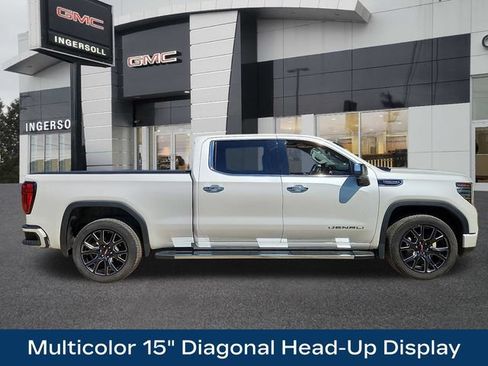Used 2024 GMC Sierra 1500 Denali w/ Technology Package AWD/4WD image 8