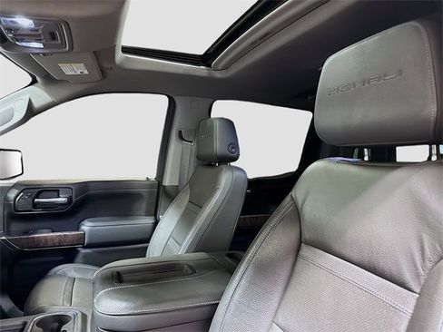 Used 2021 GMC Sierra 1500 Denali w/ Denali Ultimate Package image 16