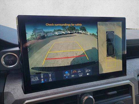 Used 2025 Toyota 4Runner Trailhunter image 21