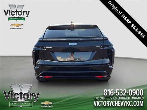 Used 2024 Cadillac Lyriq Sport image 5