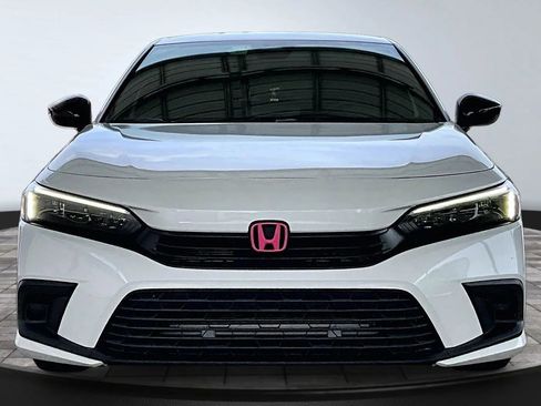 Used 2022 Honda Civic Sport image 2
