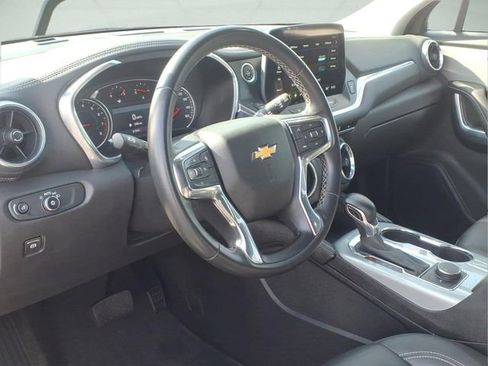 Used 2023 Chevrolet Blazer LT FWD image 7