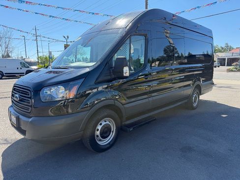 Used 2018 Ford Transit 250 T-250 High Roof 148' image 3
