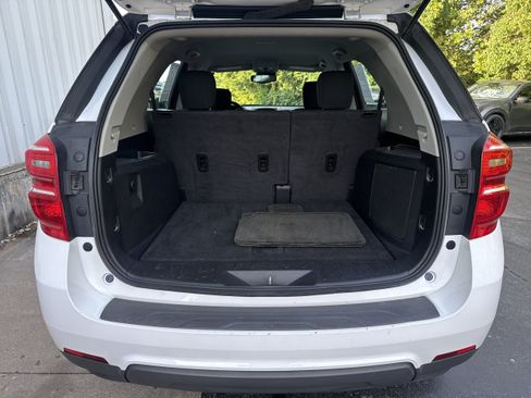 Used 2017 Chevrolet Equinox LS AWD/4WD image 11