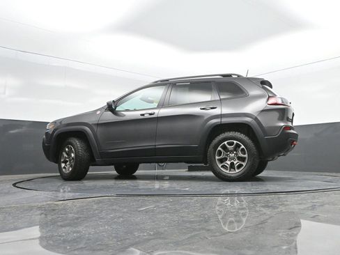 Used 2021 Jeep Cherokee Trailhawk image 29