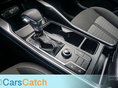 Used 2023 Kia Sorento LX FWD image 34