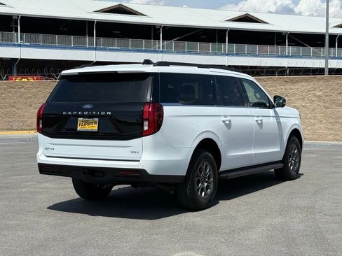 New 2026 Ford Expedition Max Active RWD image 3
