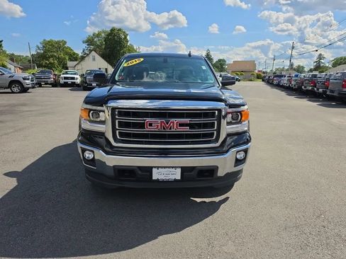 Used 2015 GMC Sierra 1500 SLE w/ SLE Value Package AWD/4WD image 2
