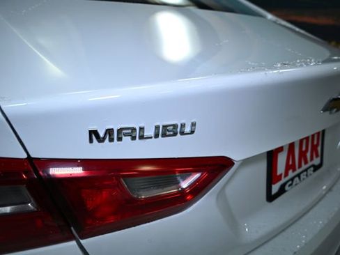 Used 2024 Chevrolet Malibu LT image 15