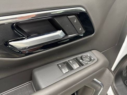 New 2026 Chevrolet Tahoe LS image 19