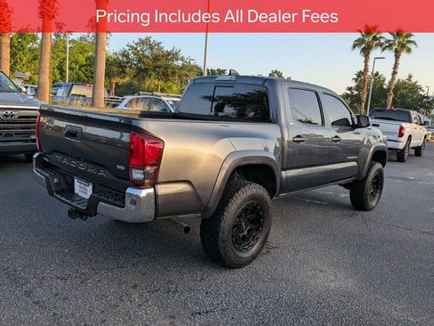 Certified 2022 Toyota Tacoma SR5 RWD image 5