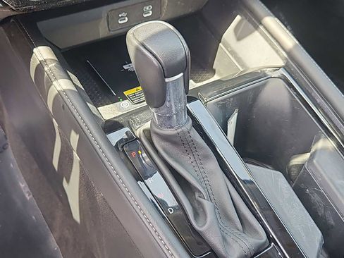 Used 2023 Honda Accord Touring image 29