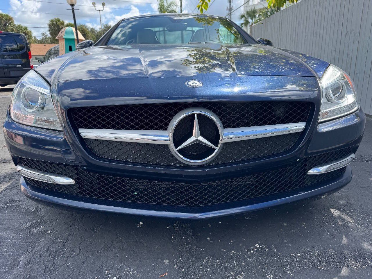 Used 2014 Mercedes-Benz SLK 250 w/ Premium Package image 20