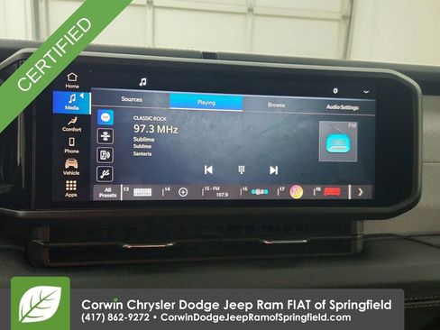 Certified 2025 Jeep Wrangler Sahara AWD/4WD image 23