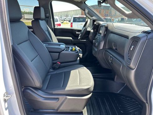Used 2024 Chevrolet Silverado 2500 W/T w/ WT Convenience Package AWD/4WD image 37