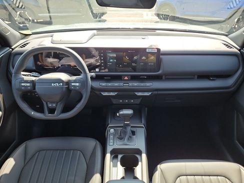 New 2027 Kia Seltos X-Line S w/ X-Line S Premium Package AWD/4WD image 18