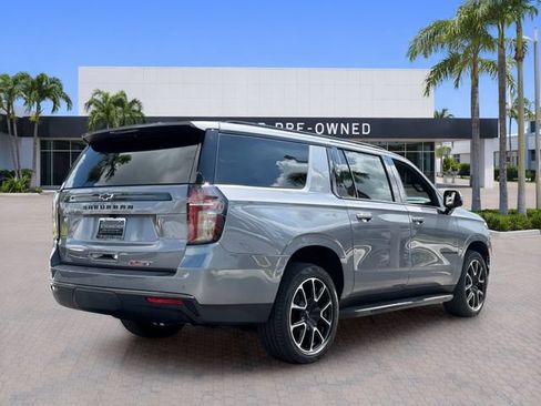Used 2022 Chevrolet Suburban RST w/ Luxury Package RWD image 7