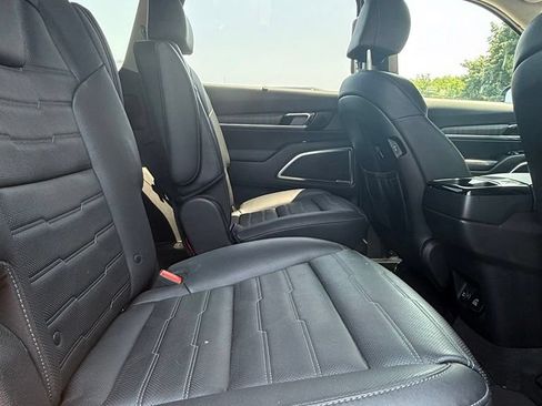 Used 2023 Kia Telluride SX Prestige AWD/4WD image 8