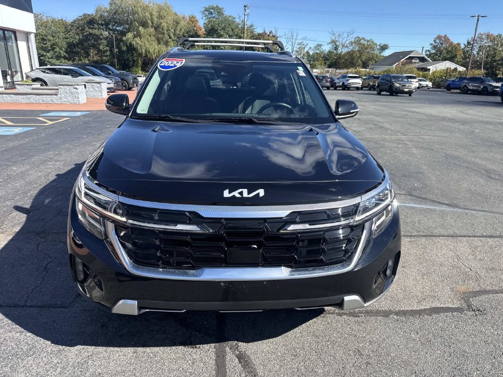 Used 2024 Kia Seltos SX w/ SX Sunroof Package AWD/4WD image 12