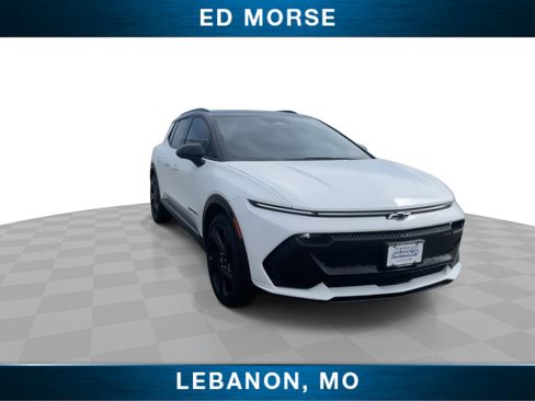 Used 2024 Chevrolet Equinox EV RS w/ Active Safety Package 3 FWD image 2