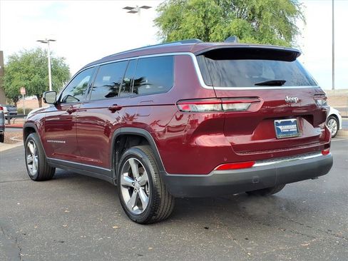 Used 2021 Jeep Grand Cherokee L Limited image 3