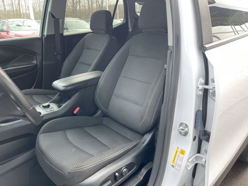 Certified 2024 GMC Terrain SLE w/ Driver Convenience Package FWD image 18