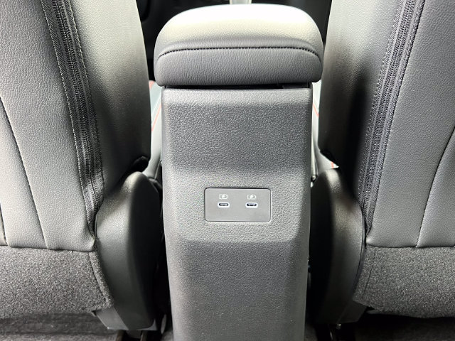 Used 2026 Nissan Kicks SR w/ Cold Weather Package FWD image 32