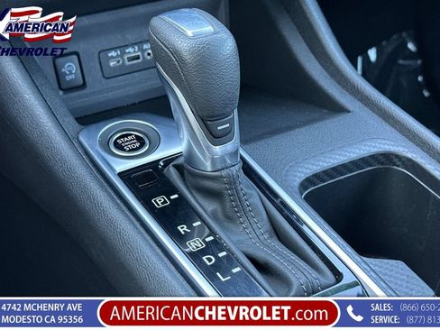 Used 2025 Nissan Sentra SV FWD image 28