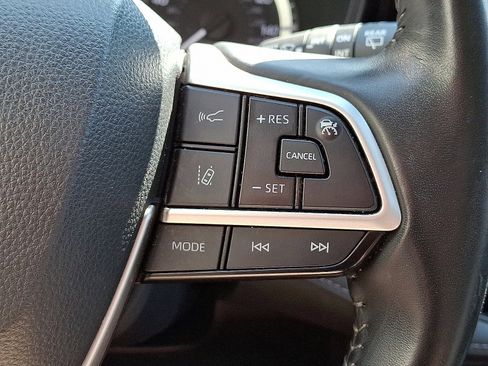 Certified 2024 Toyota Highlander LE image 22