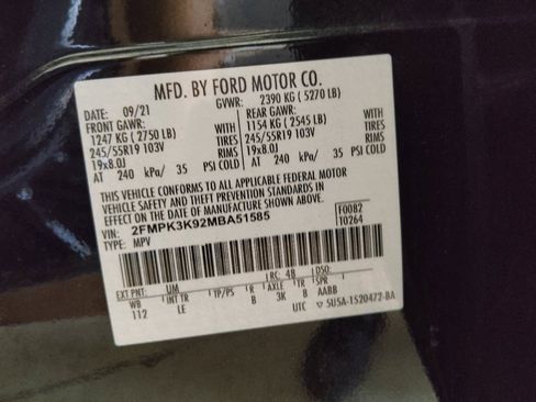 Used 2021 Ford Edge Titanium w/ Cargo Accessory Package FWD image 33